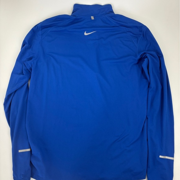 Nike Men's Royal Blue Lightweight Jacket - Picture 8 of 8